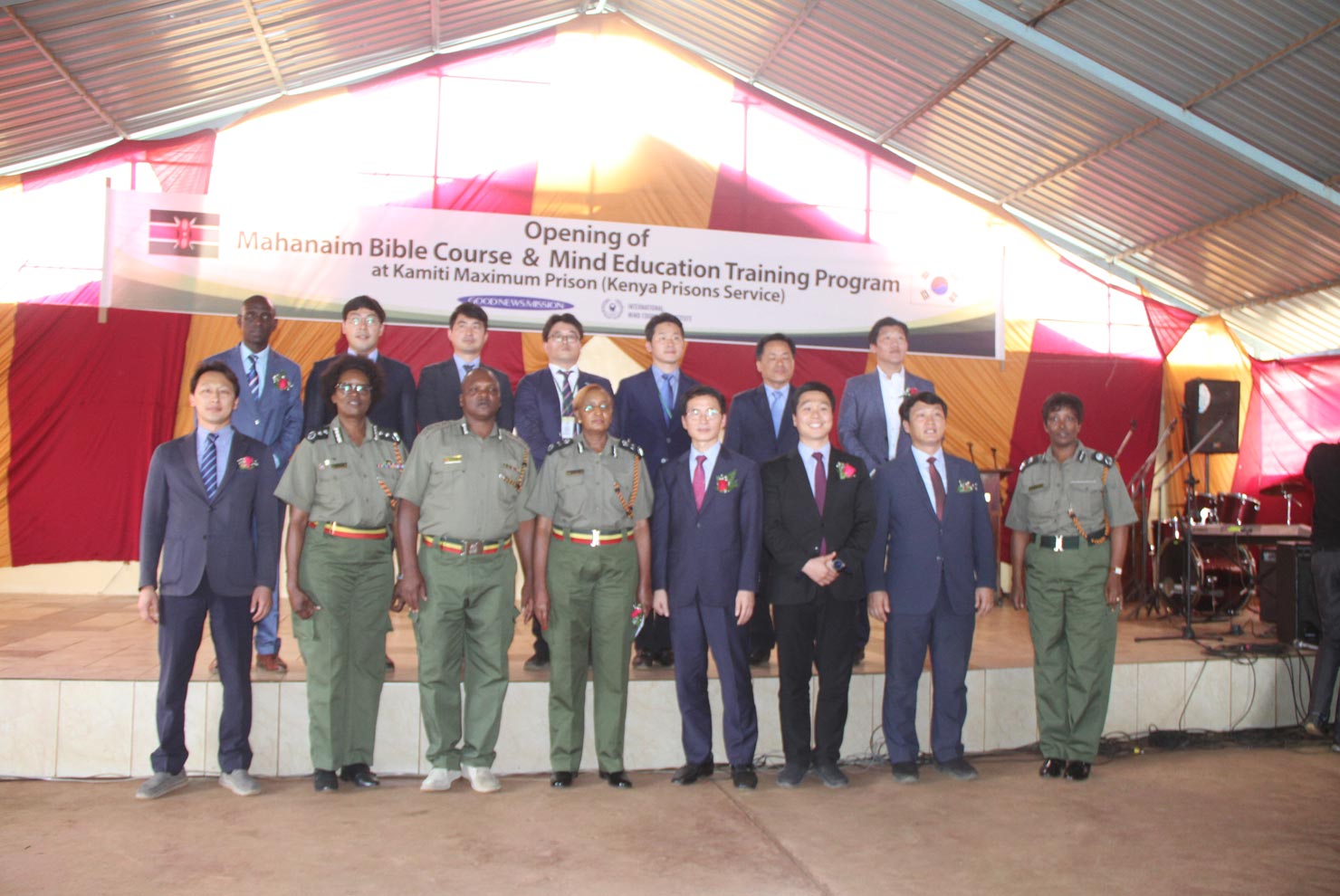 2,400 Prison Wardens